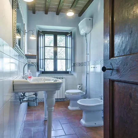 Holiday Principe Del Trasimeno - Peg01100a-cya *